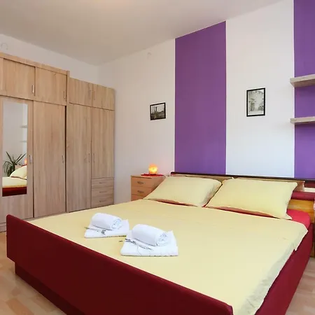 17703a Apartamento *
