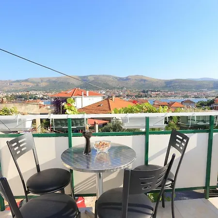 17703a Apartamento *